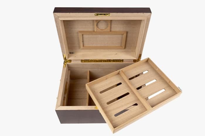 2024 Deauville Tobacco Leaf Humidor Review-3 2024 Deauville Tobacco Leaf Humidor Review-3