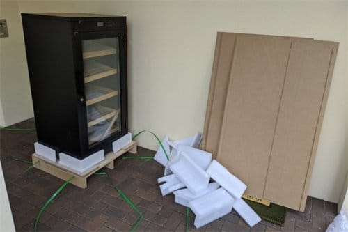 Redford Lite Electric Cabinet Humidor: 2024 Review-2 Redford Lite Electric Cabinet Humidor: 2024 Review-2
